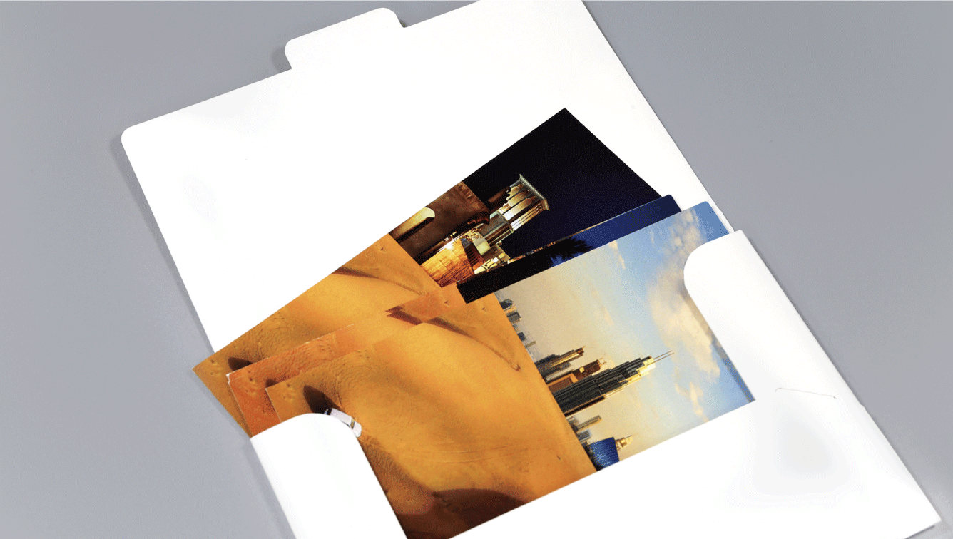 Postcards Folder - <span class="code text-danger font-weight-bold">PF-070</span>&nbsp;•&nbsp;1 Pocket + Spine 225x156mm 01 Image